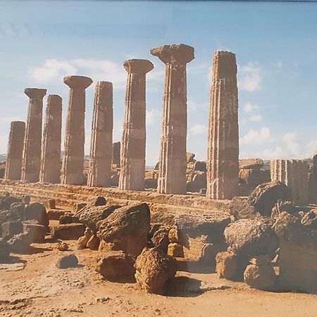 B&B Villa Adriana サン・レオーネ エクステリア 写真