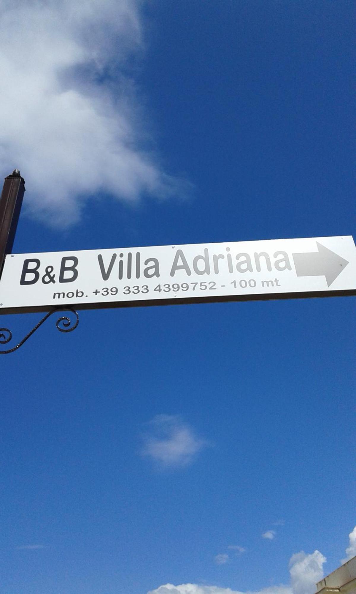 B&B Villa Adriana サン・レオーネ エクステリア 写真