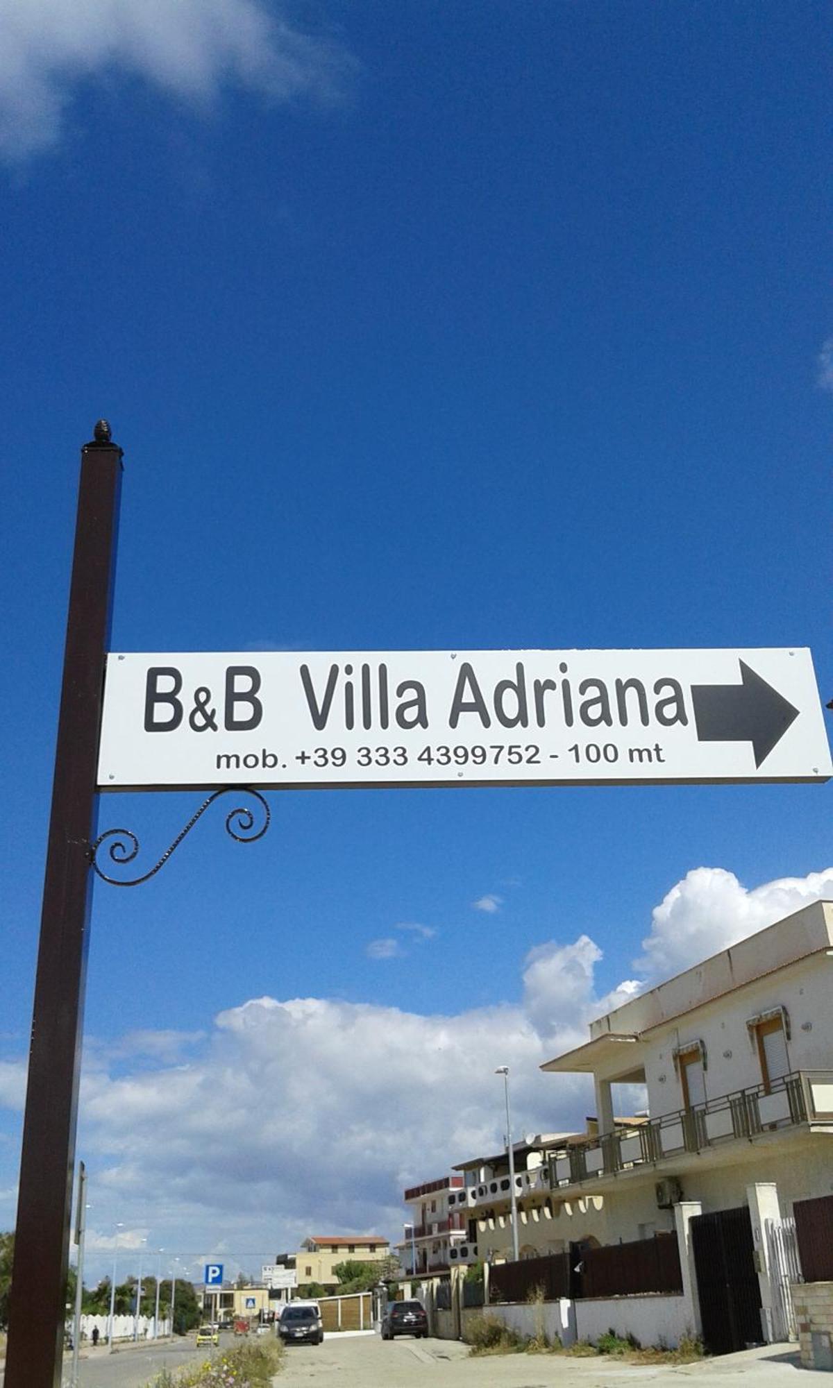 B&B Villa Adriana サン・レオーネ エクステリア 写真
